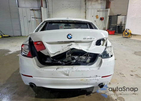 2011 BMW 535 Xi z USA, uszkodzony, nr VIN WBAFU7C51BC872023